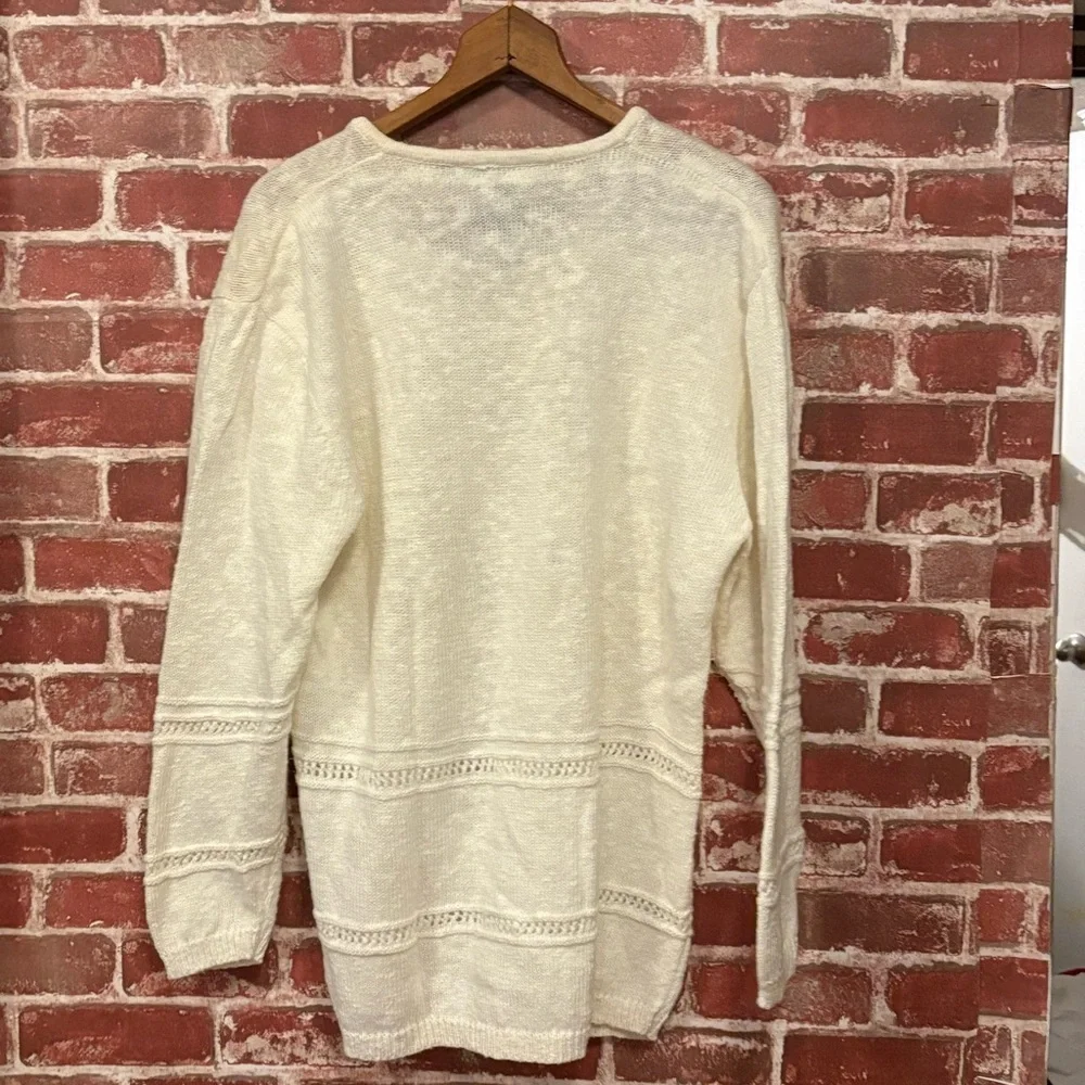 Vintage IB Diffusion  Women's Cream Sweater (m) - Picture 4 of 5
